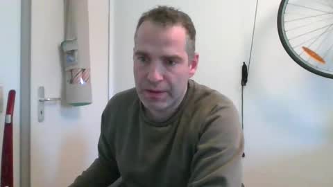 idontknowwhy1 online show from 02.03.26