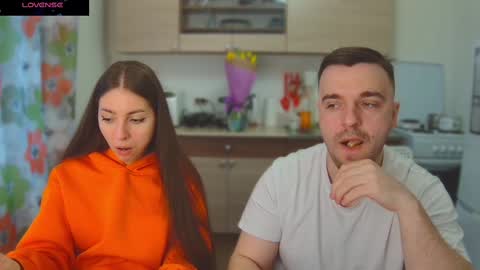 Julia and Mira online show from 03.08.25