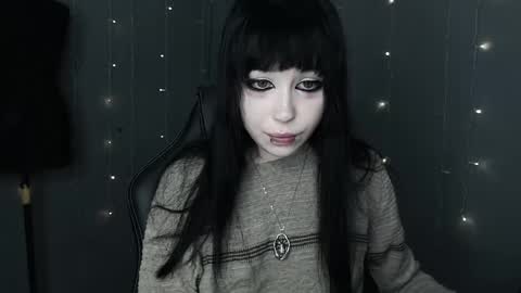 iiiiiiis online show from 04.14.26