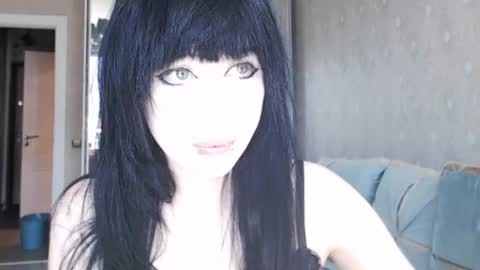 Snapshot of iiiiiiis chatting on 06.22.26 iiiiiiis online show from 06.22.26