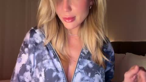 Ivy online show from 01.21.25