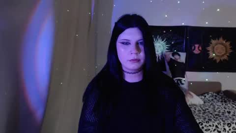 Snapshot of iintimate_flesh chatting on 06.12.26 Vella online show from 06.12.26