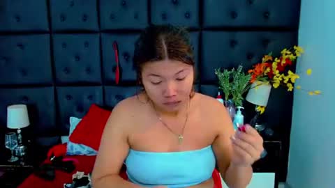 Snapshot of iisalombardi chatting on 06.16.26 iisalombardi online show from 06.16.26