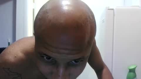 Snapshot of ikebbcdaddy chatting on 12.05.24 IkebbcDaddy online show from 12.05.24