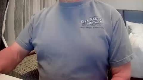 Snapshot of il_undercover chatting on 01.16.26 il_undercover online show from 01.16.26