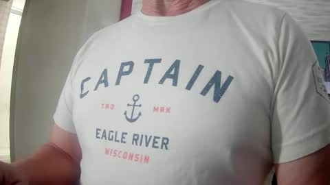 Snapshot of il_undercover chatting on 02.11.26 il_undercover online show from 02.11.26