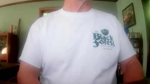 Snapshot of il_undercover chatting on 05.29.26 il_undercover online show from 05.29.26