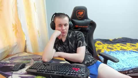 iliaskris online show from 10.14.25