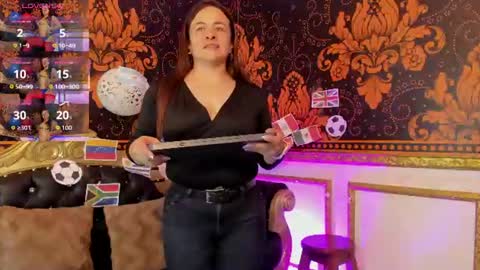 Snapshot of iliy_pervertedx chatting on 06.17.26 LILY online show from 06.17.26