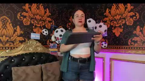 Snapshot of iliy_pervertedx chatting on 06.25.26 LILY online show from 06.25.26