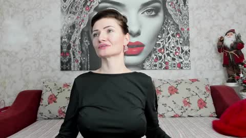 Snapshot of illegalbeauty87 chatting on 12.23.24 Ingrid or more easier...Miss  GoDDess Mistress online show from 12.23.24