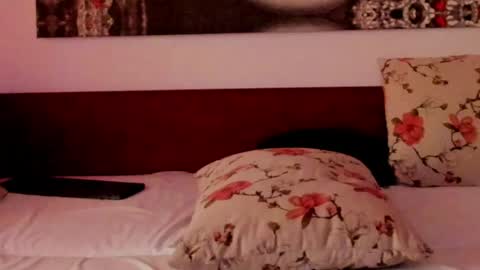 Snapshot of illegalbeauty87 chatting on 05.15.26 Ingrid or more easier...Miss GoDDess Mistress online show from 05.15.26