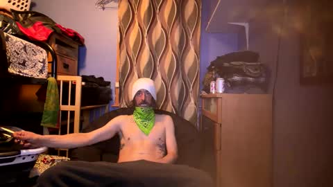 Snapshot of illmill33731 chatting on 04.06.26 Illmill online show from 04.06.26