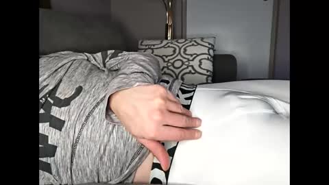 Snapshot of ilovesquirterz1 chatting on 02.28.25 Ilovesquirterz1 online show from 02.28.25