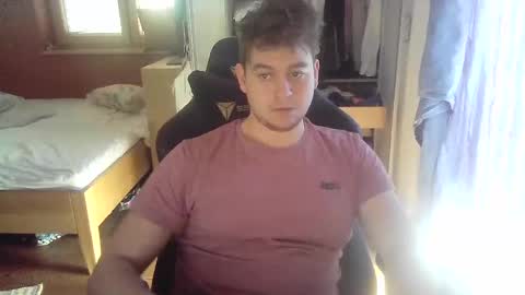 iloveyoutoo2000 online show from 01.25.25