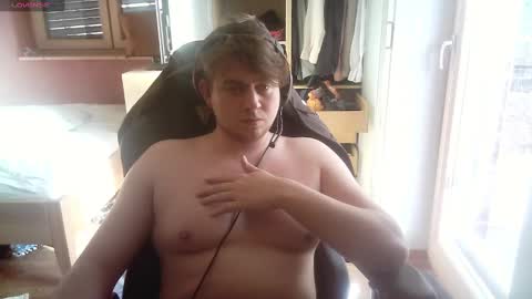 iloveyoutoo2000 online show from 02.01.25