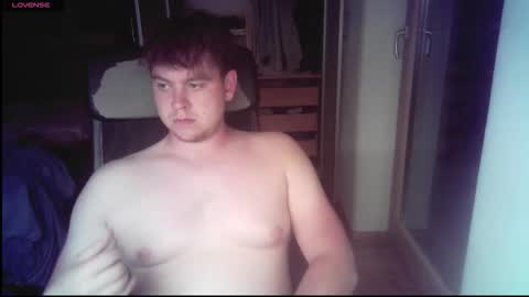 iloveyoutoo2000 online show from 09.10.25