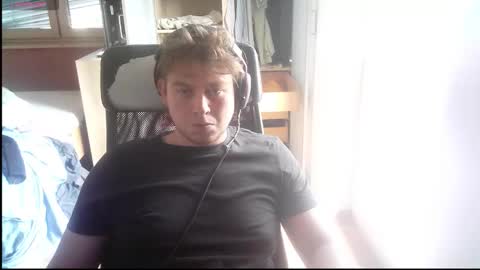 iloveyoutoo2000 online show from 09.12.25