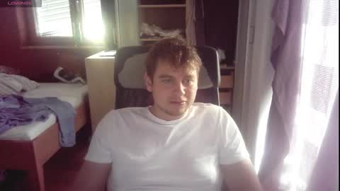 iloveyoutoo2000 online show from 11.18.25