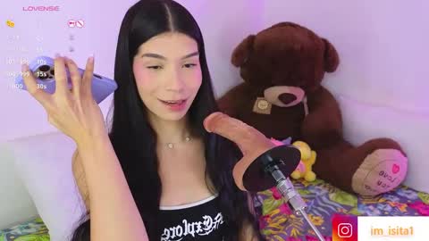Snapshot of im__isabella chatting on 05.06.26 Isa Vasquez online show from 05.06.26