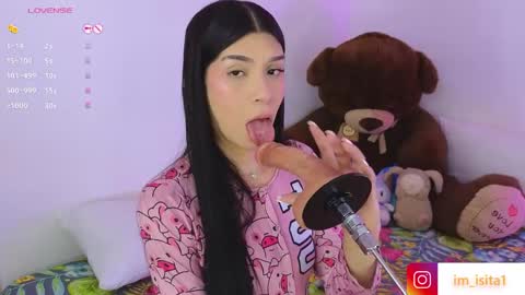 Snapshot of im__isabella chatting on 05.14.26 Isa Vasquez online show from 05.14.26