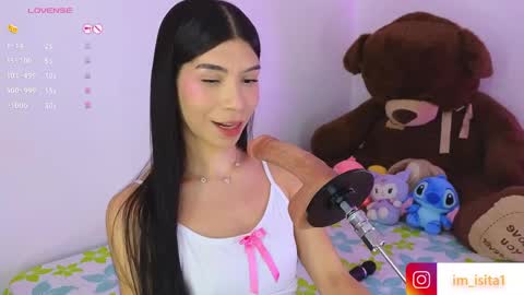 Snapshot of im__isabella chatting on 05.21.26 Isa Vasquez online show from 05.21.26