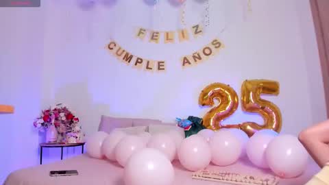 Snapshot of im_antonia chatting on 09.20.25  LUCY online show from 09.20.25