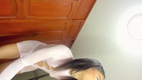 im_brittany_333 online show from 10.18.25