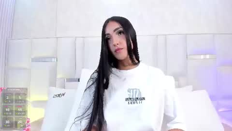 Snapshot of im_isabella1 chatting on 06.22.26 im_isabella1 online show from 06.22.26