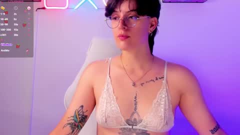 Snapshot of im_jadee_0 chatting on 03.01.25 im_jadee_0 online show from 03.01.25