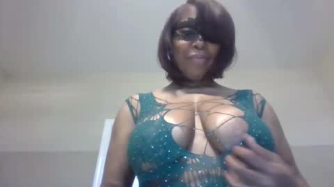 weet exy Cougar online show from 05.01.26