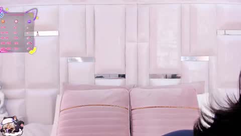 Moly  online show from 09.27.25