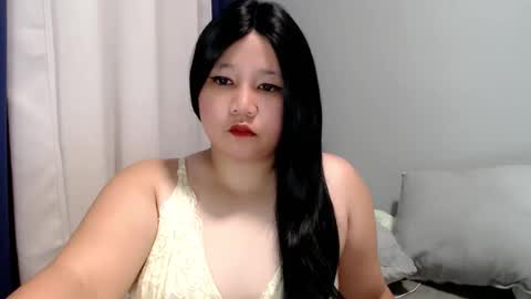 Snapshot of im_ur_cutiewife chatting on 10.15.25 cherryl online show from 10.15.25