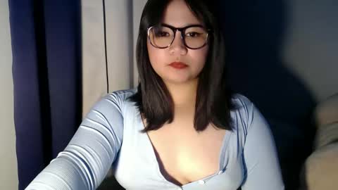 Snapshot of im_ur_cutiewife chatting on 10.17.25 cherryl online show from 10.17.25