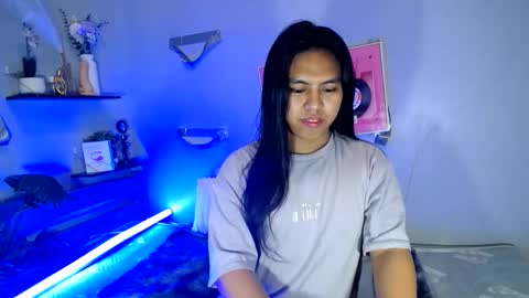 Snapshot of im_ur_girl_demure chatting on 05.22.26 kyline online show from 05.22.26