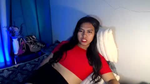Snapshot of im_ur_girl_demure chatting on 07.09.26 kyline online show from 07.09.26