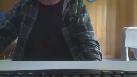 Snapshot of imaussiechris chatting on 04.10.26 Aussie Guy online show from 04.10.26
