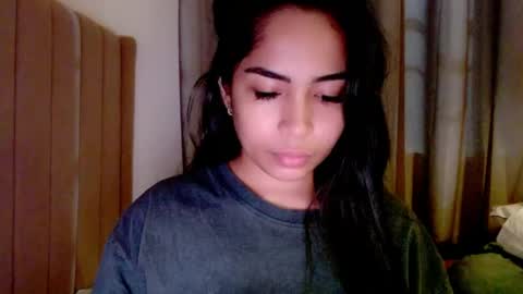 Snapshot of imbabyasian chatting on 05.11.26 Baby online show from 05.11.26