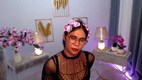 Ashley online show from 12.21.24