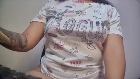 Snapshot of imdirtymilf chatting on 03.31.26 mia latina online show from 03.31.26