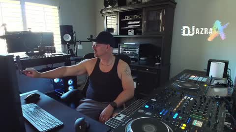 DJ Azra online show from 04.05.26