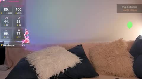 Snapshot of iminako chatting on 02.23.25 Kayla online show from 02.23.25