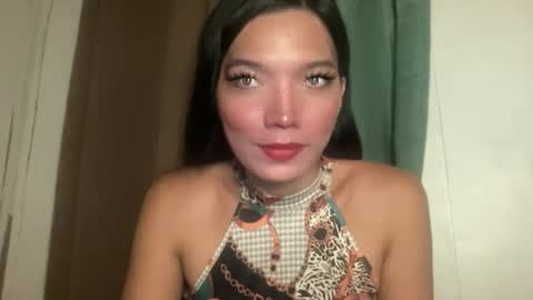 Snapshot of imjustasluttyintownxxx chatting on 05.25.26 Mika online show from 05.25.26