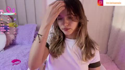 Larisa online show from 09.10.25