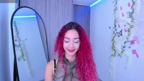 mia ---------  COL TIME online show from 12.12.24