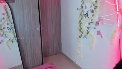 mia ---------  COL TIME online show from 12.17.24