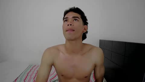 Snapshot of imnero_s chatting on 03.04.25 imnero_s online show from 03.04.25