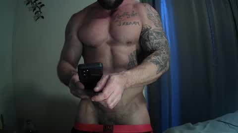 Majordadbod101 online show from 12.18.24