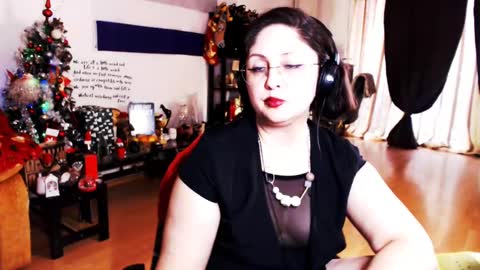 Empress online show from 12.26.24