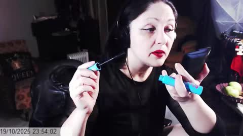 Empress online show from 10.19.25